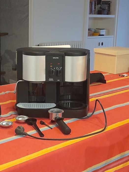 Máquina de café Krups