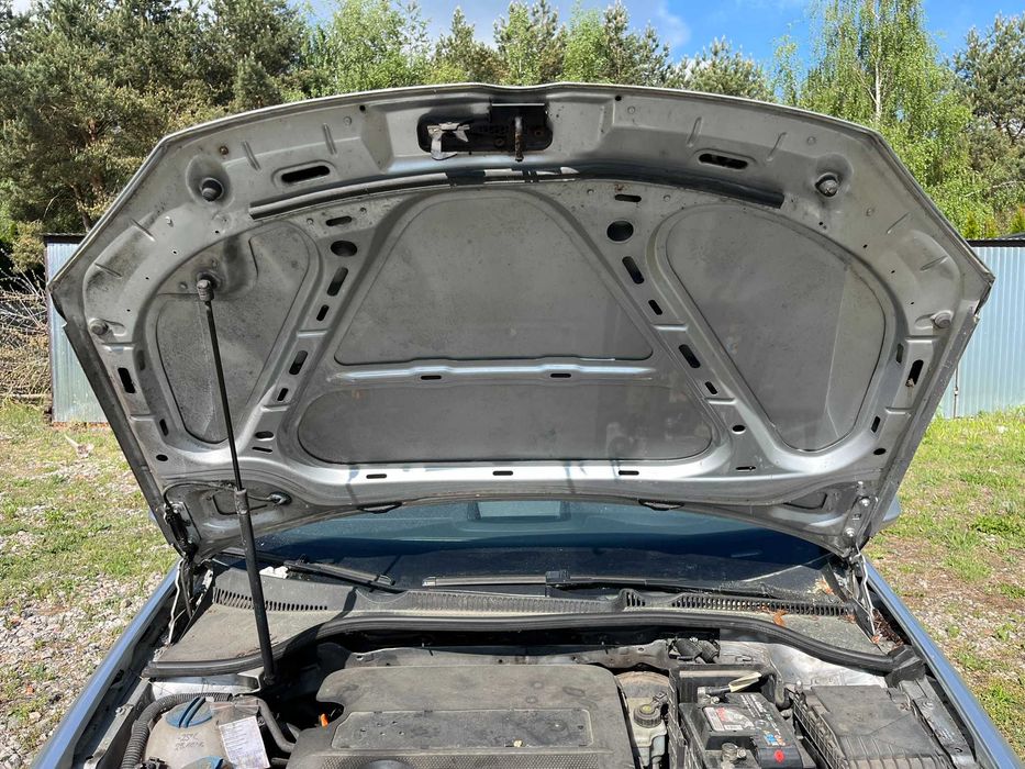 maska pokrywa silnika vw golf v 5 1k0 2003 -2009 hatchback la7w srebrna