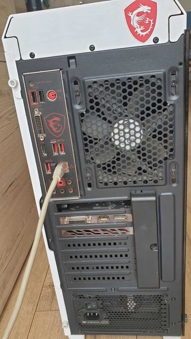 Komputer Ryzen 2700x GTX 1050 TI 32 GB RAM DDR4 ATX MSI B450