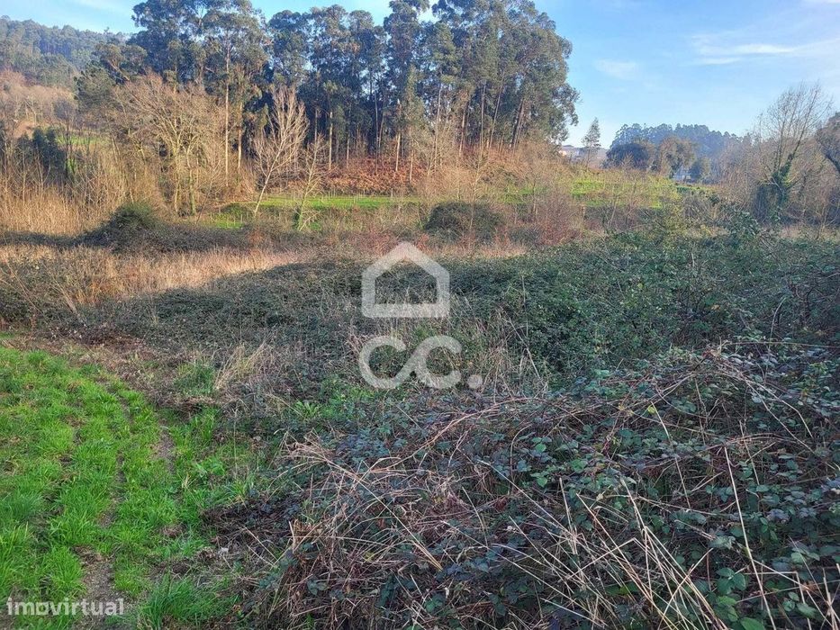 Terreno Agrícola em Silvares (São Martinho) - Fafe — São Martinho (Silvares), Braga