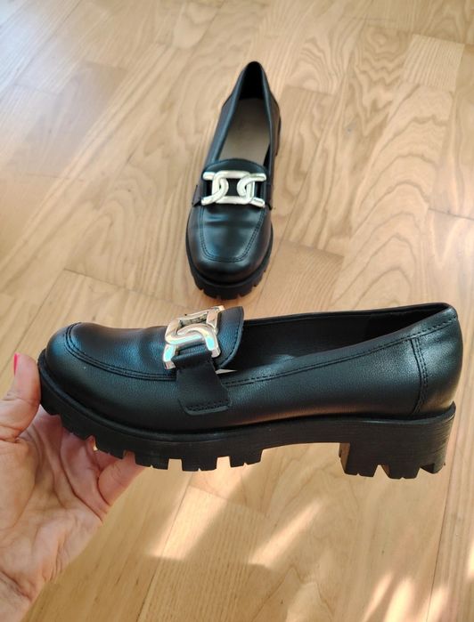 Buty mokasyny r. 37 Nowe