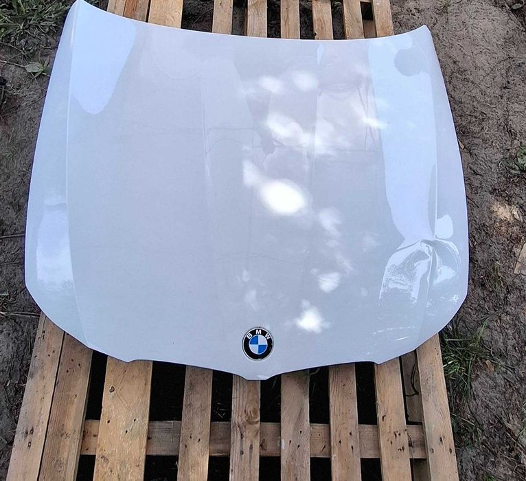 Maska BMW E90 kolor A300