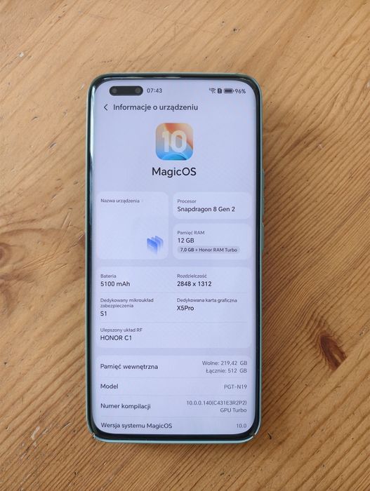 Honor Magic5 Pro – zadbany egzemplarz, świetny aparat.