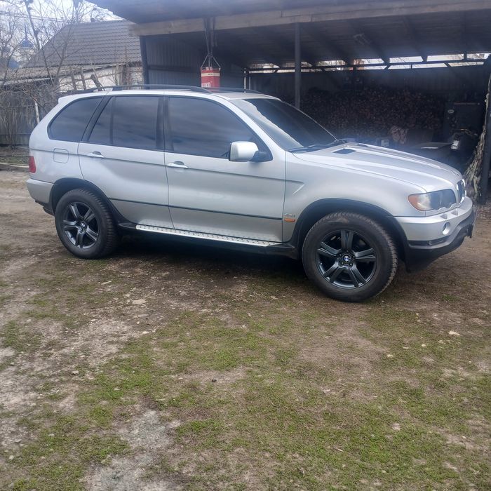 Продаётся  Бмв  х5