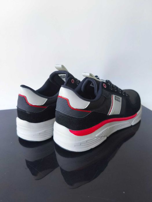 Czarne sportowe buty męskie nowe lekkie stylowe adidasy 43