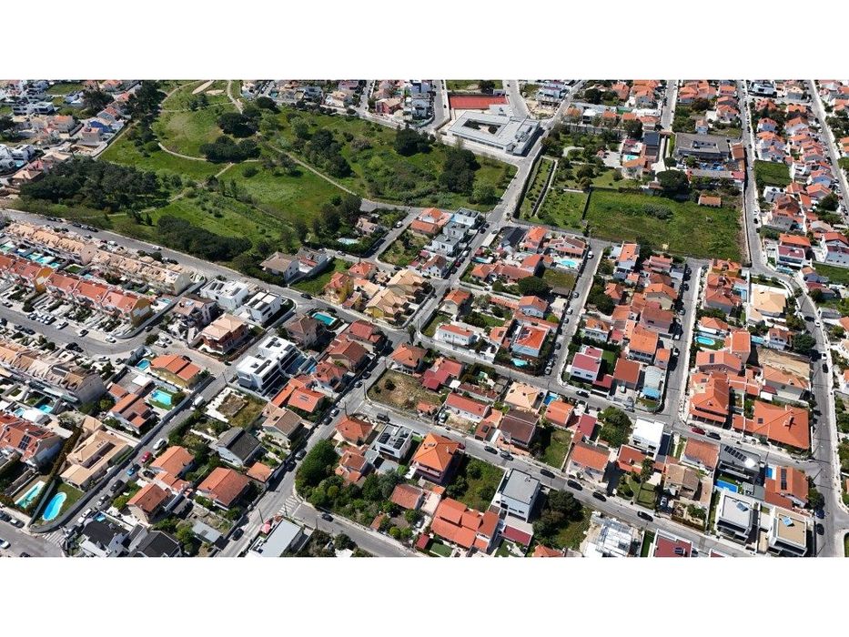 Moradia T3 de Luxo com Piscina e Garagem para Venda na Charneca da ...
