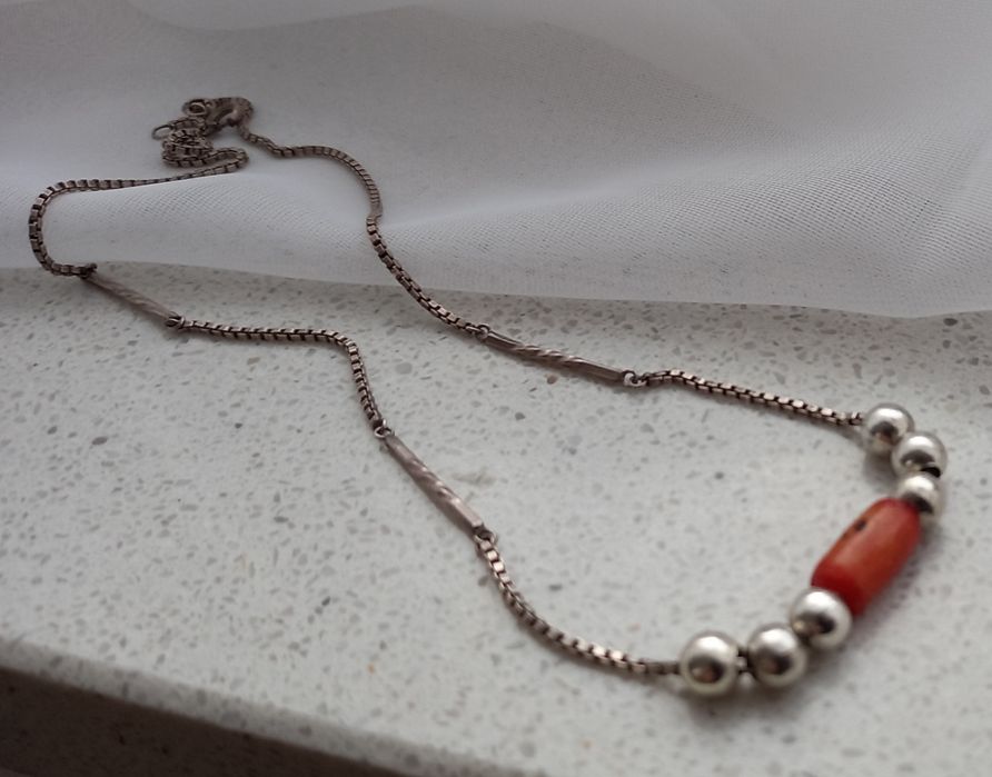 Naszyjnik srebro  koral