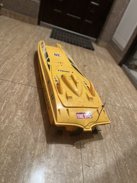 Rc motorówka Fun2get Speedboat 757T-6012 - RC Boot - Geel