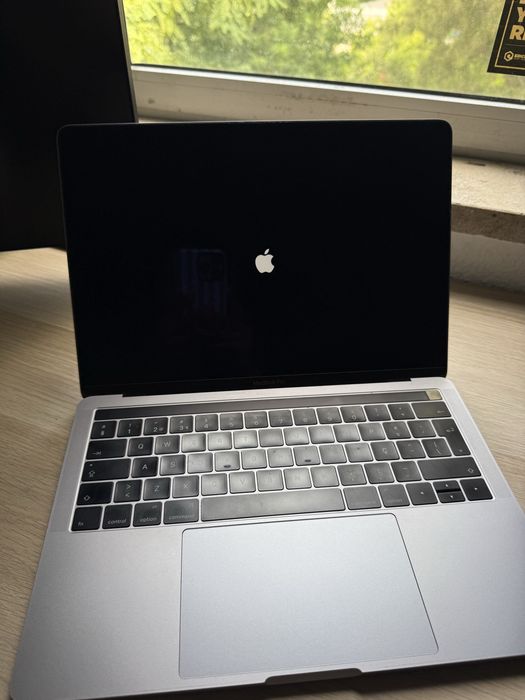 MacBook Pro 13” 2016 – Potente e Pronto para Uso!