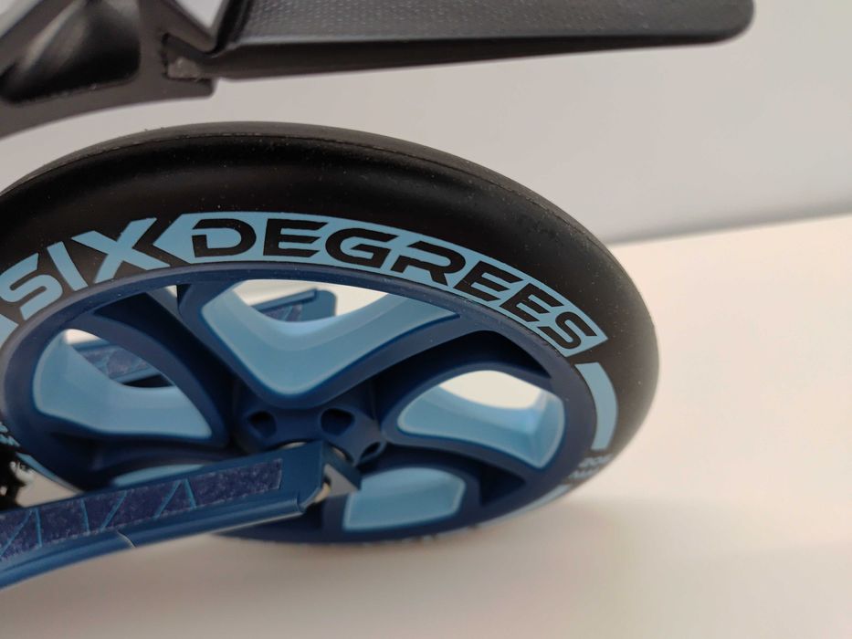 Hulajnoga Six Degrees Stuntstep Junior Hamulce /K