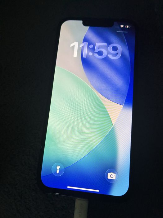 Iphone 13.  128g