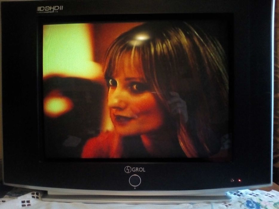 Телевизор цветной