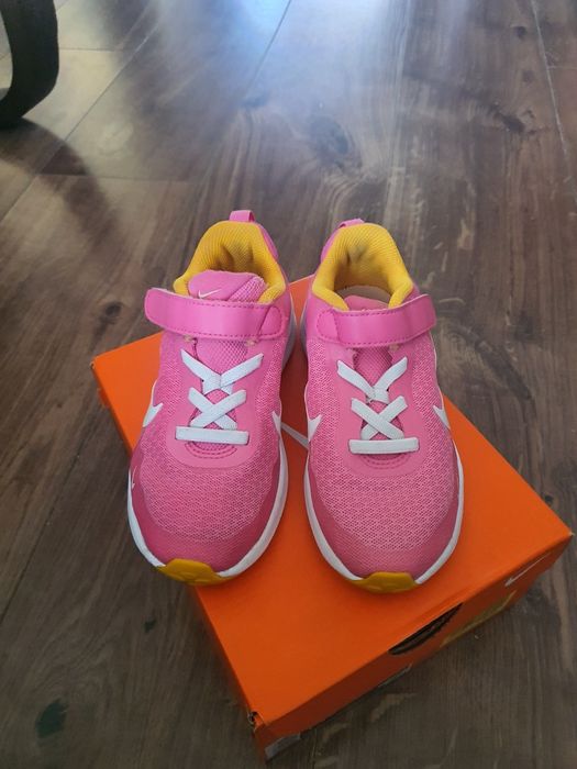 Buty Adidasy Dziewczęce Nike Revolution 7