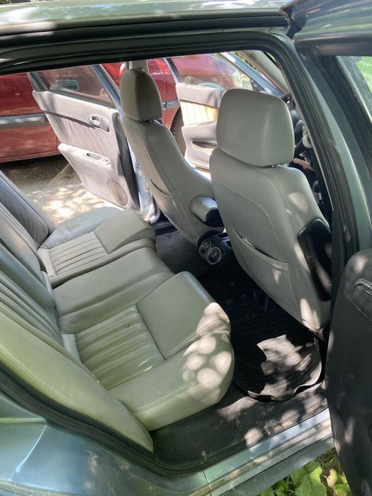 Авто Альфа Ромео 156