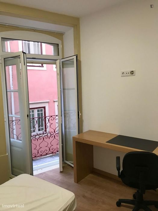 Quarto - localizado em Baixa Coimbra