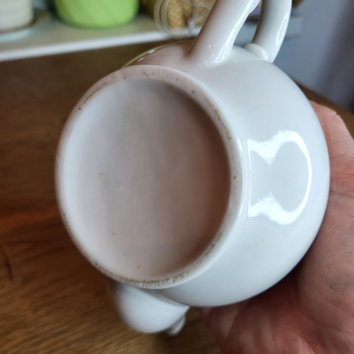 Imbryk porcelit ¹⁷