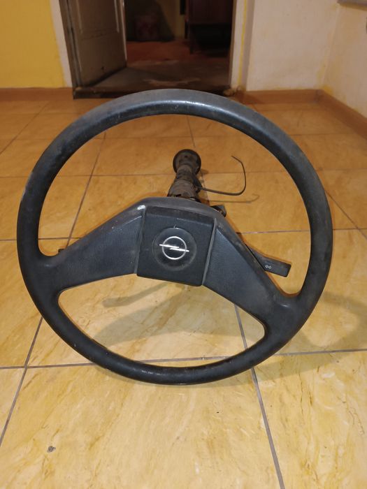 Kierownica Opel Ascona