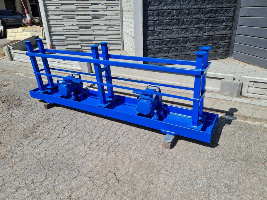 Stół wibracyjny do podmurówki.