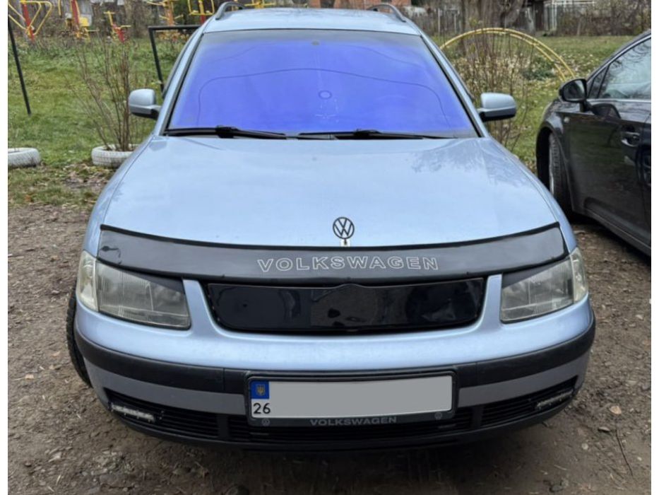 Volkswagen Passat B5 1997-2005 рр. Зимова решітка (1996-2001) Матова