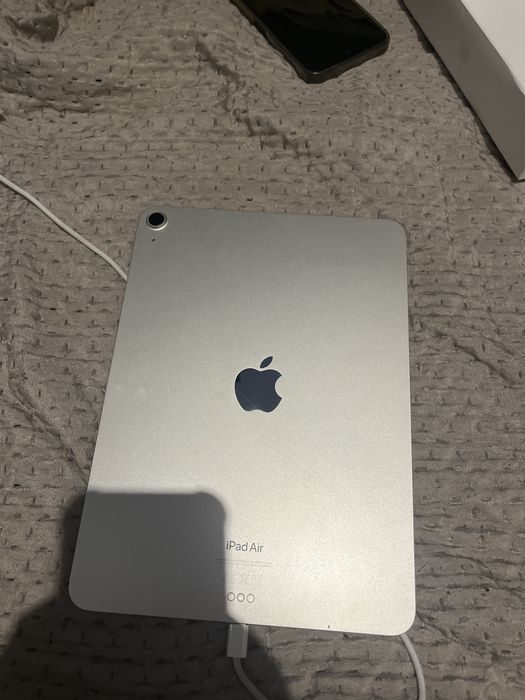 Ipad air 5 gen 64gb