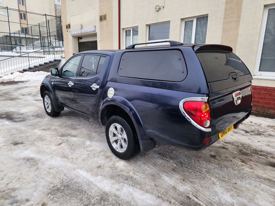 Mitsubishi L200 2010 рік в Україні!