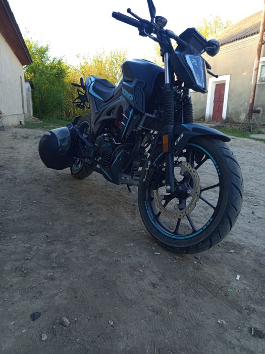 Продам мустанг ст 200