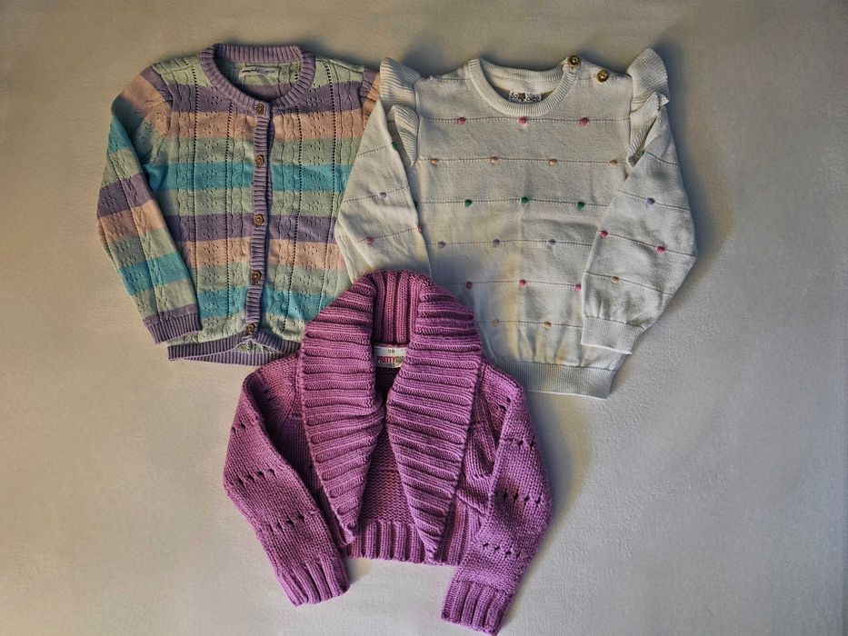 Sweterki dziewczęce 92