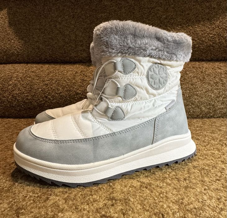 Жіночі чоботи ESMARA waterproof 40р