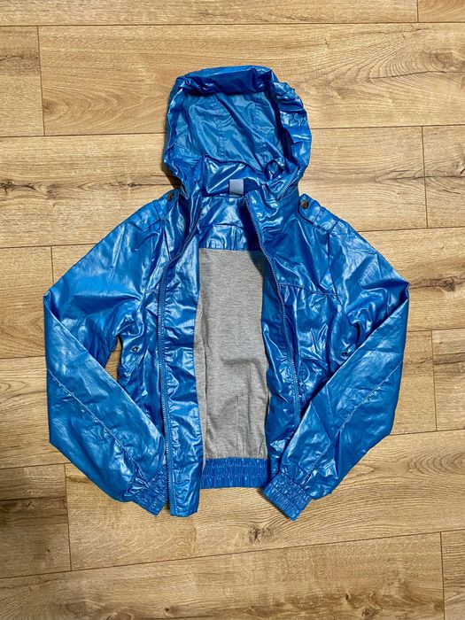 Przeciwdeszczowa cienka kurtka damska r. M/38