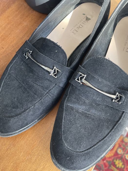 Чорні лофери з замші