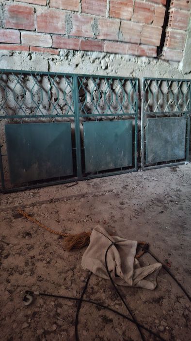 Portão de ferro usado