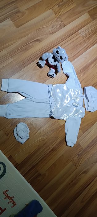 Святкові костюми