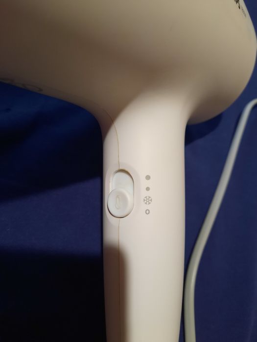 Продам Фен Phillips