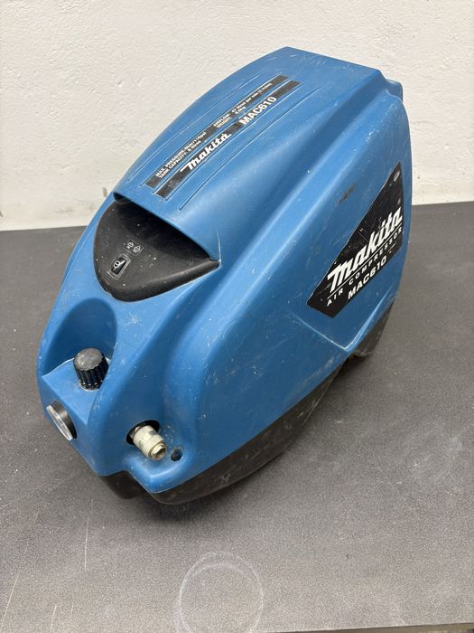 Kompresor Makita MAC610