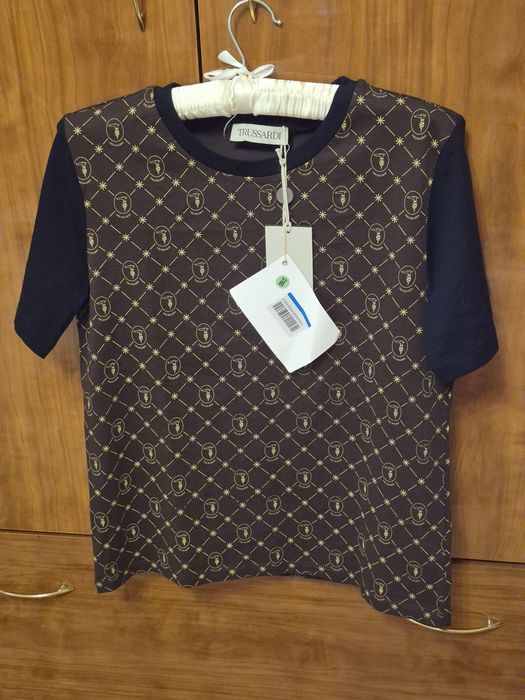 Нова футболка Trussardi /S