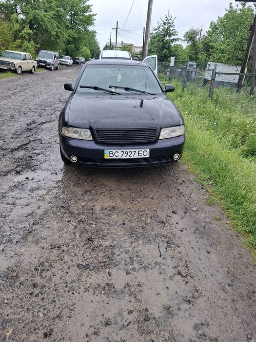 Продам Ауді А4 В5