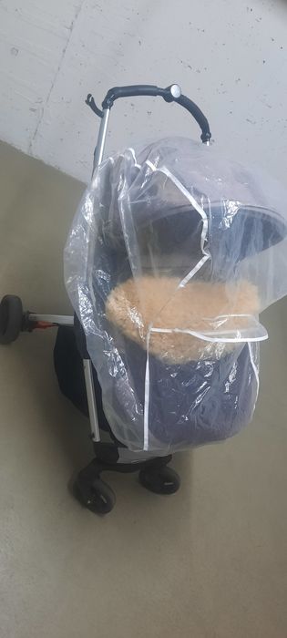 Carrinho bebé/criança