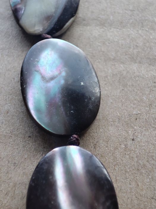 Бусы перламутр натуральный.