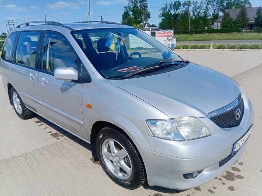 Продам Мазду 2002 року