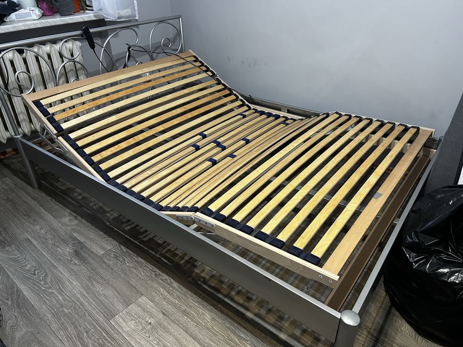 Łóżko regulowane elektrycznie 140x200 metalowe