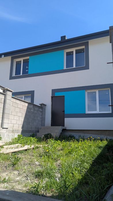 Вигідна пропозиція! Котедж з міськими комунікаціями