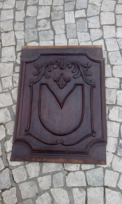 Peças em talha em madeira
