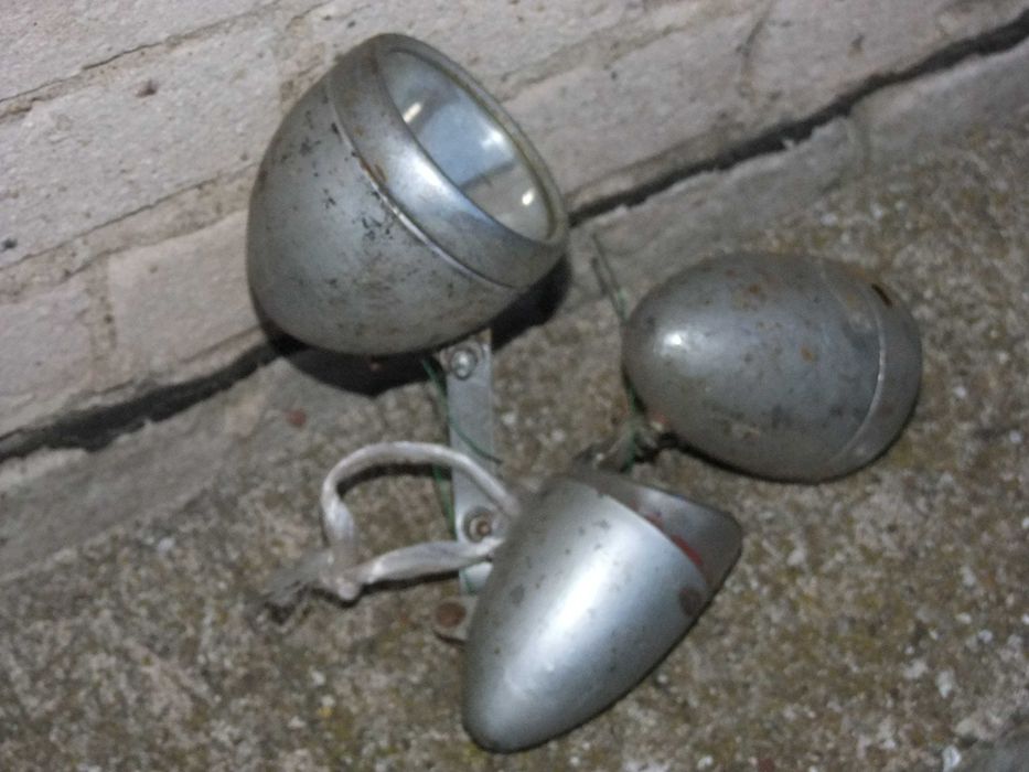 Stare lampy rowerowe