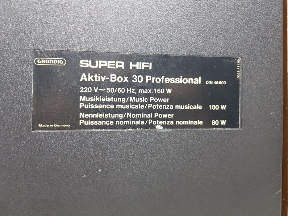 100ВтАктивна полична акустика/полочная Grundig Active Box 30