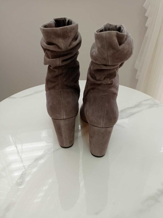 Черевики - козаки від Nine West