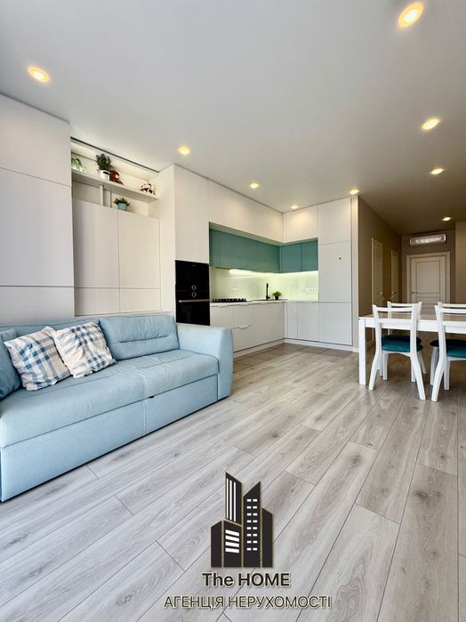 Продаж 2 кімнати та велика кухня-вітальня ЖК Оранж Парк