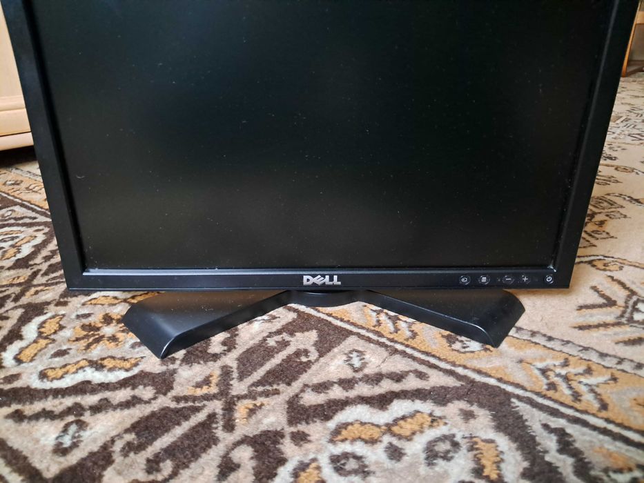 Monitor Dell 19 cali