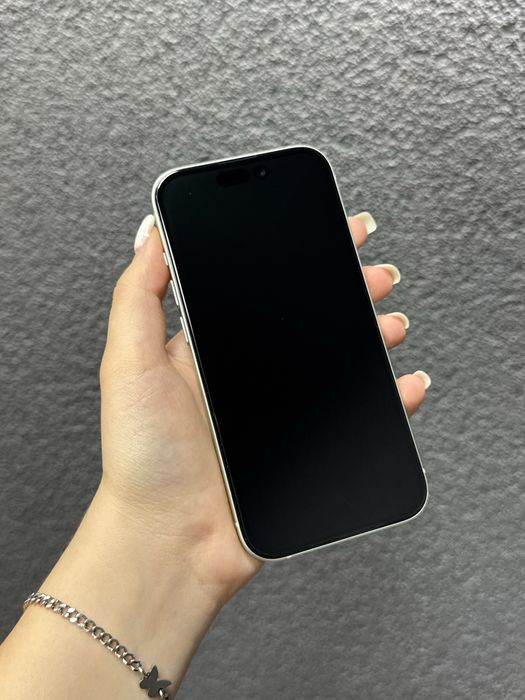 IPHONE 15 256 Green