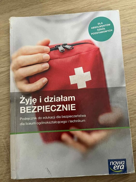 Książka do 1 klasy LO - Edukacja dla bezpieczeństwa