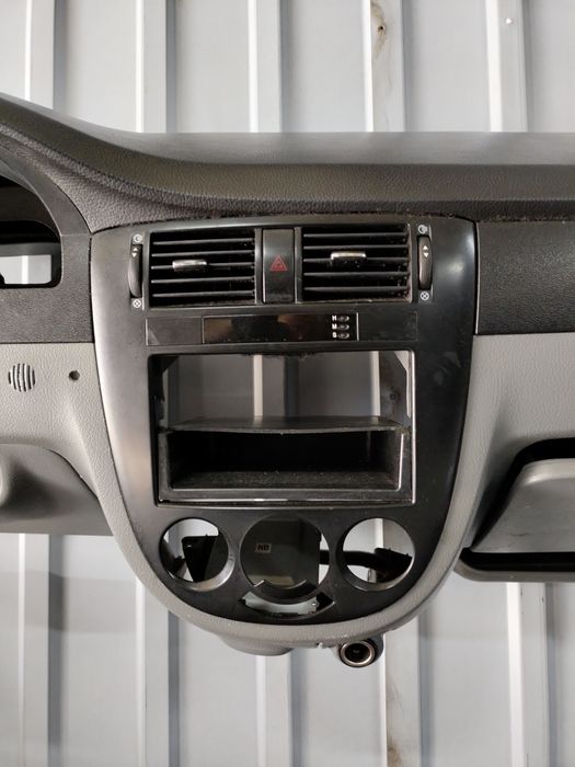 Торпедо Панель Chevrolet Lacetti